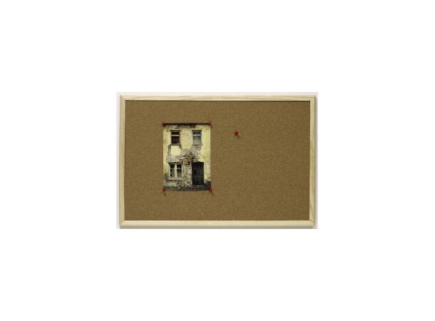 Korktavle ESSELTE treramme 60x100cm 